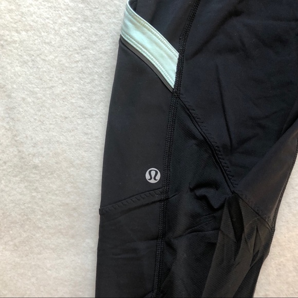 Lululemon Crop Leggings - Picture 4 of 4